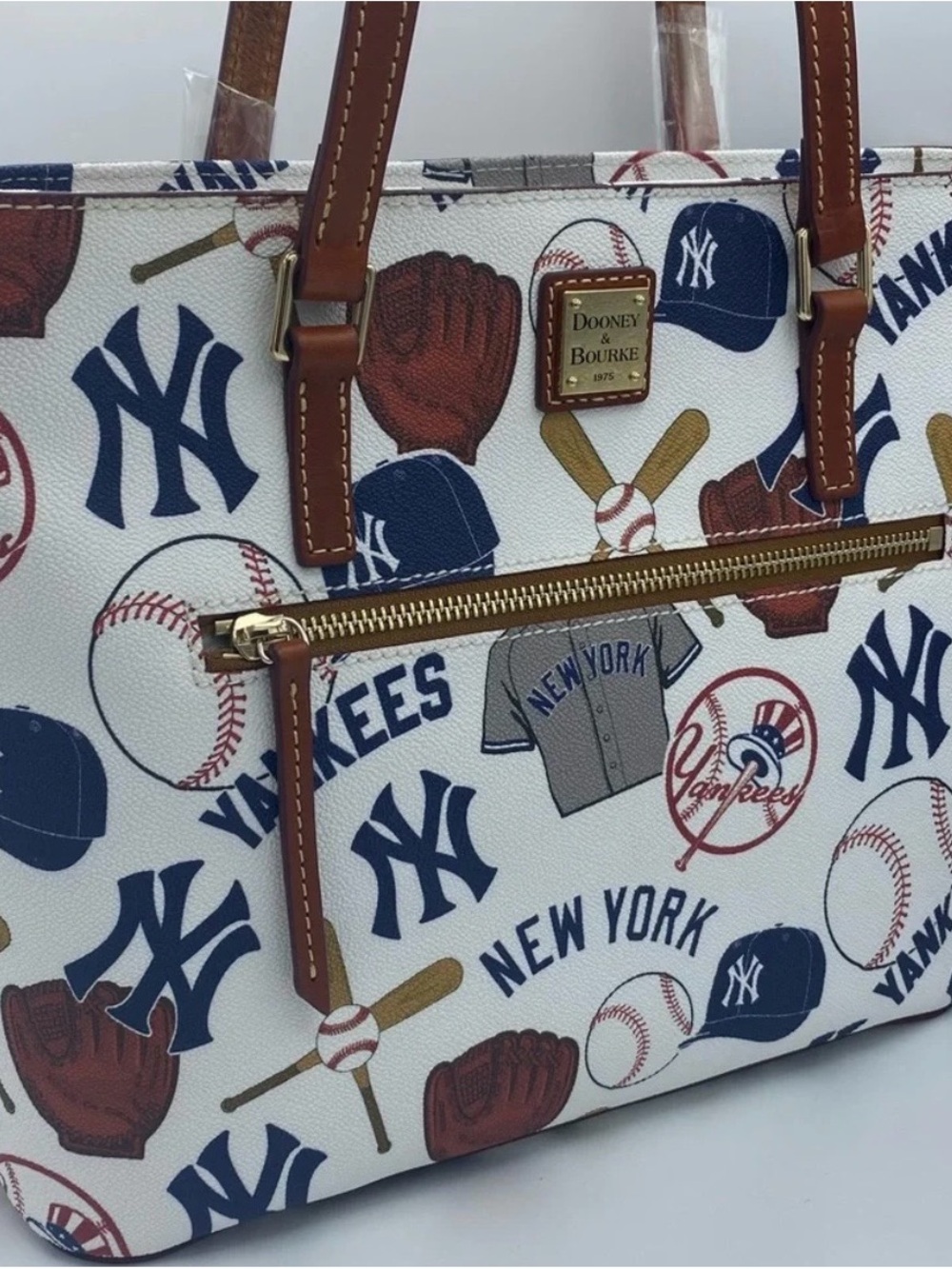 Dooney & Bourke White Navy Tan Yankees Print Satchel